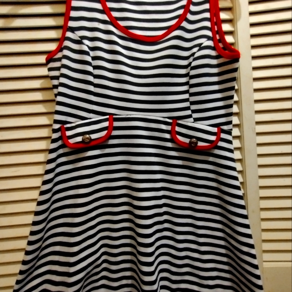 Ladies dress